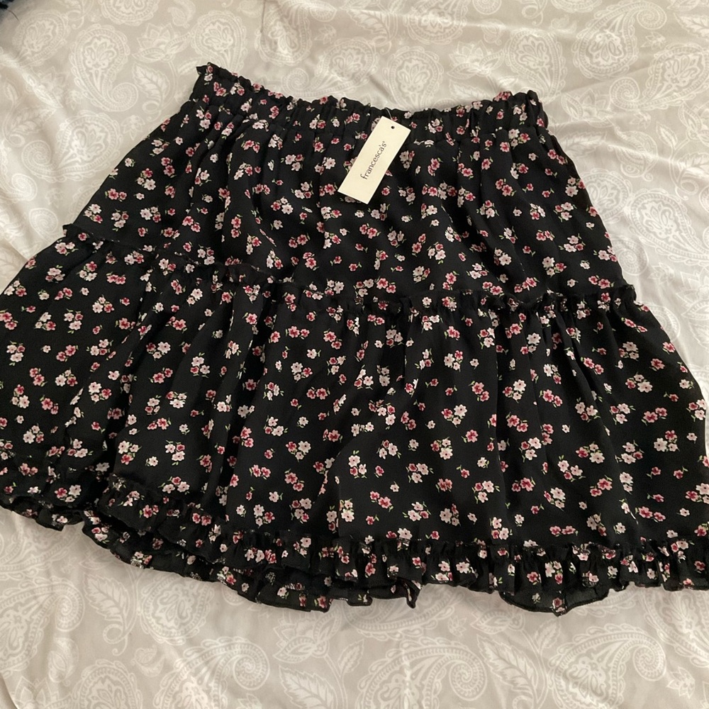 Francesca’s floral skirt